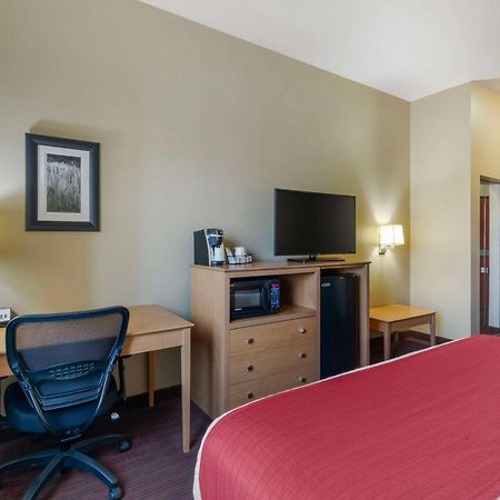 Best Western Golden Prairie Inn And Suites Sidney Zewnętrze zdjęcie