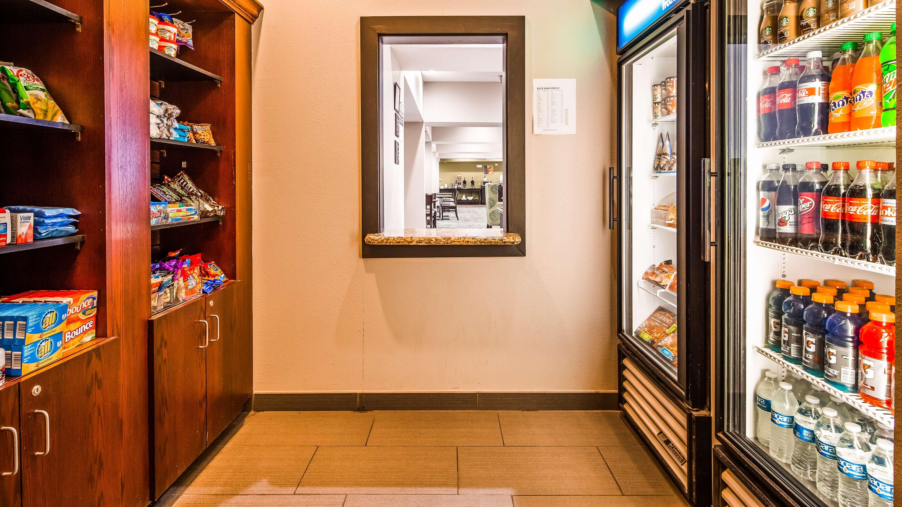 Best Western Golden Prairie Inn And Suites Sidney Zewnętrze zdjęcie
