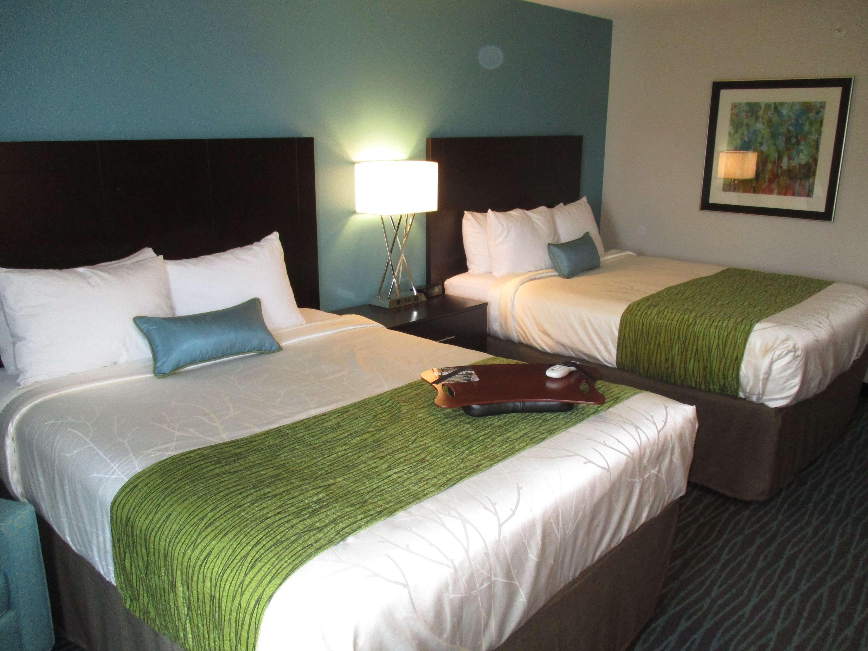 Best Western Golden Prairie Inn And Suites Sidney Zewnętrze zdjęcie