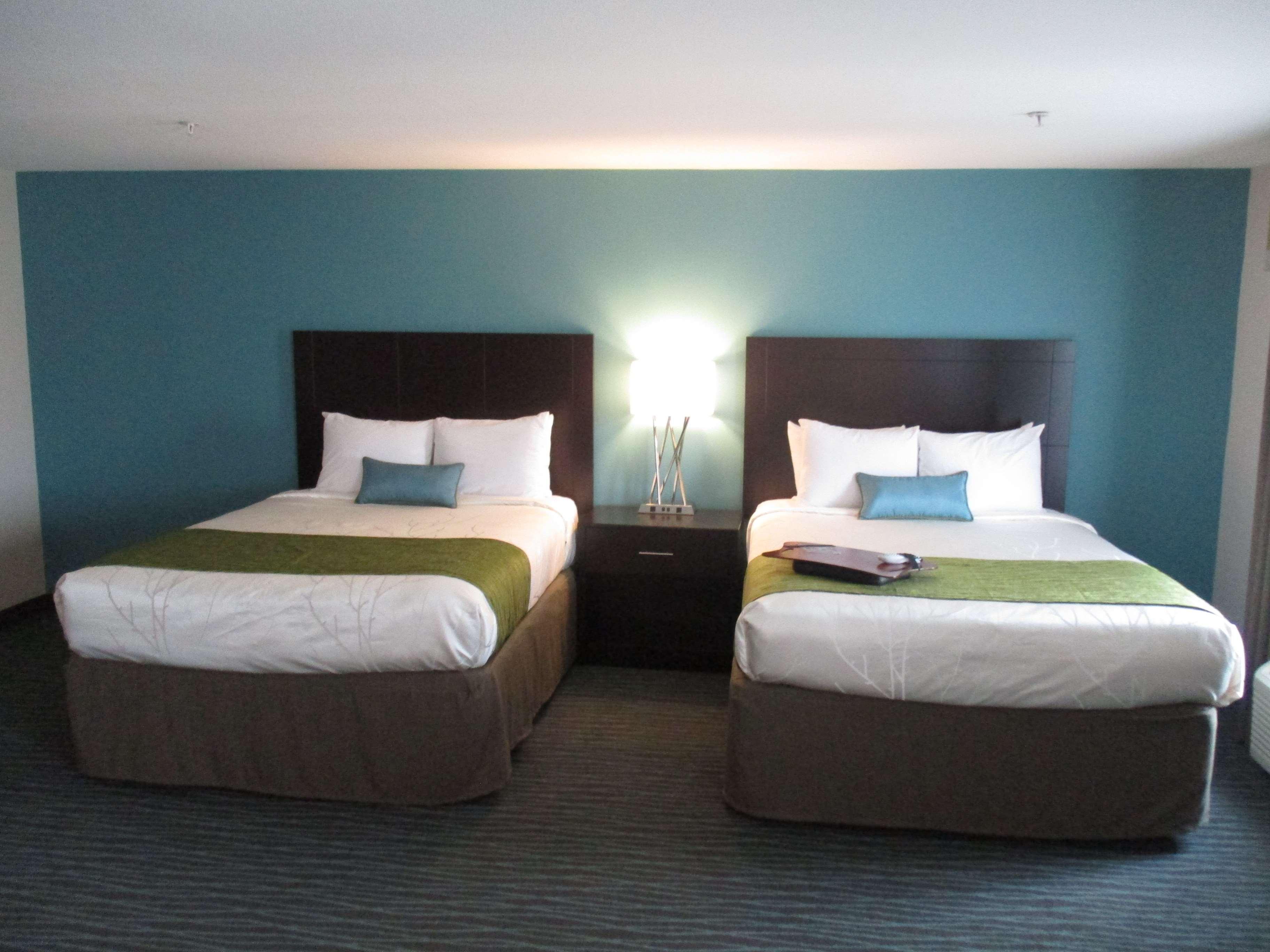 Best Western Golden Prairie Inn And Suites Sidney Zewnętrze zdjęcie