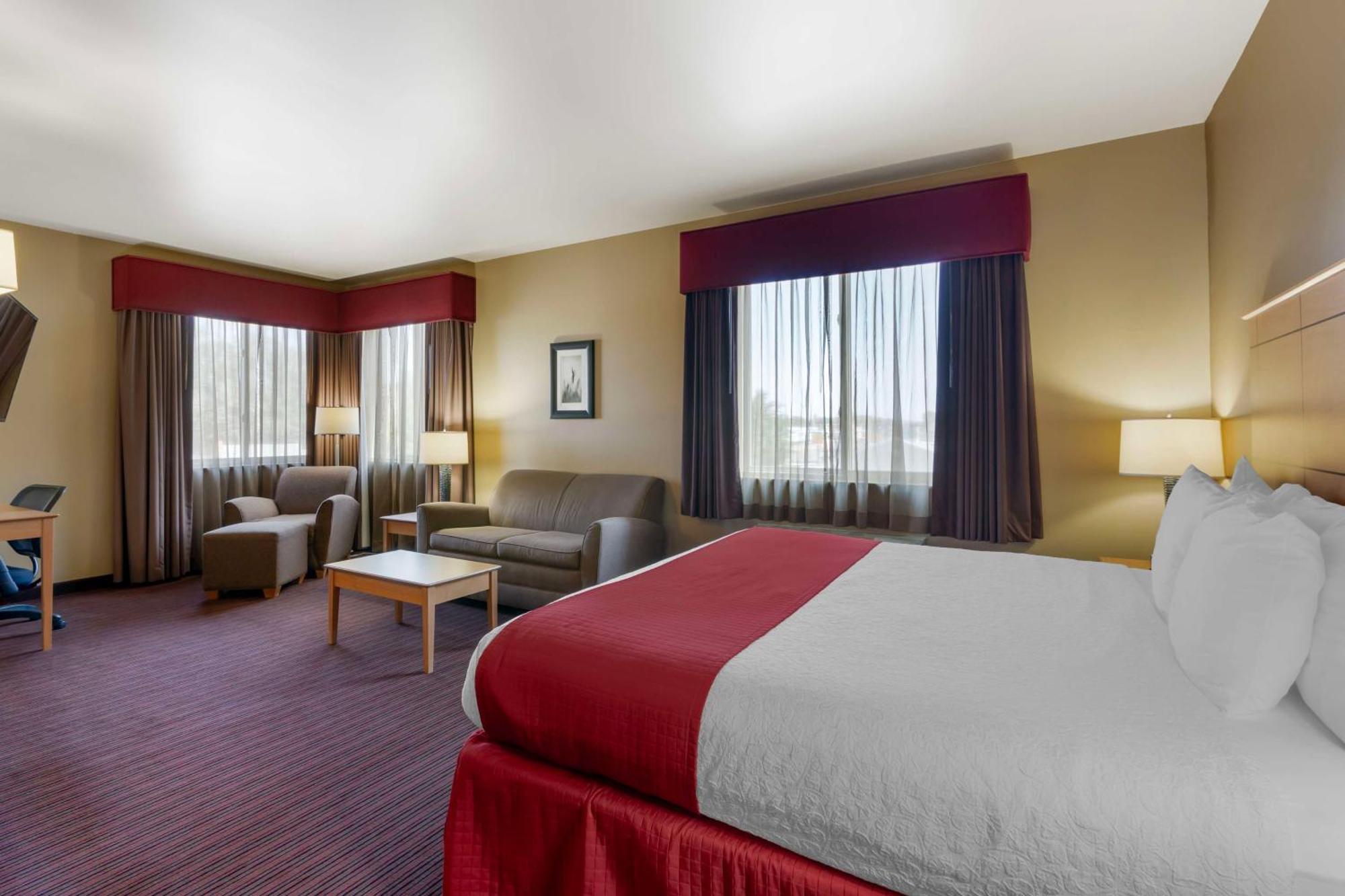 Best Western Golden Prairie Inn And Suites Sidney Zewnętrze zdjęcie